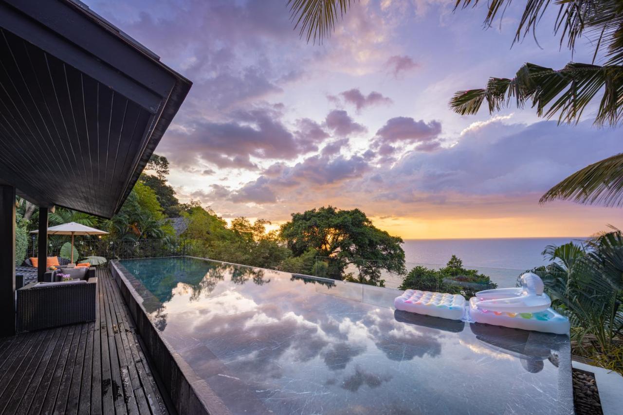Villa Yang, Private Oceanfront Villa, Kamala Beach Exterior photo
